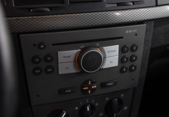 Подержанный автомобиль Opel Meriva 2008 года (12 фото)