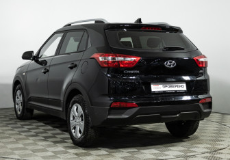 Подержанный автомобиль Hyundai Creta 2021 года (7 фото)