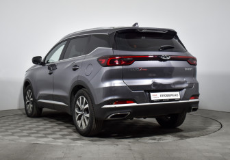 Подержанный автомобиль Chery Tiggo 7 Pro 2022 года (7 фото)