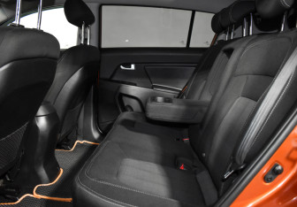 Подержанный автомобиль Kia Sportage 2014 года (11 фото)