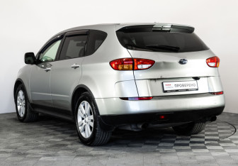 Подержанный автомобиль Subaru Tribeca 2007 года (7 фото)