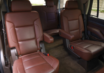 Подержанный автомобиль Chevrolet Tahoe 2016 года (32 фото)