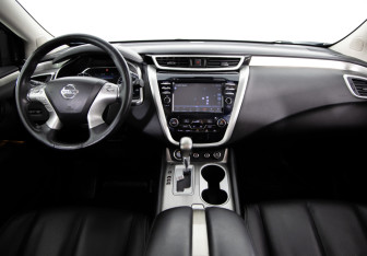 Подержанный автомобиль Nissan Murano Suv 2019 года (9 фото)