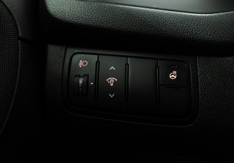 Подержанный автомобиль Kia Ceed Wagon 2013 года (15 фото)