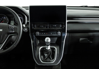 Подержанный автомобиль Haval M6 2023 года (14 фото)
