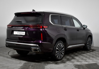 Подержанный автомобиль Exeed VX 2023 года (5 фото)