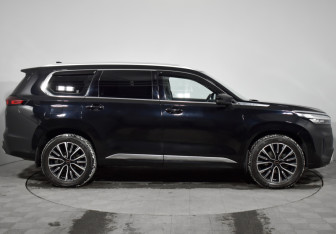 Подержанный автомобиль Exeed VX 2023 года (4 фото)