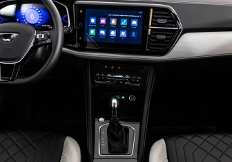 Подержанный автомобиль Jetta VS7 2024 года (13 фото)