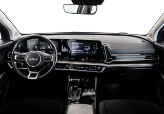 Подержанный автомобиль Kia Sportage 2022 года (11 фото)
