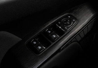 Подержанный автомобиль Haval H3 2024 года (22 фото)