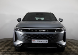 Подержанный автомобиль Exeed RX 2024 года (19 фото)