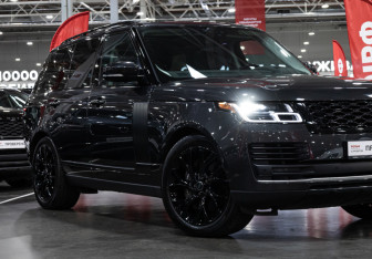 Подержанный автомобиль Land Rover Range Rover 2021 года (6 фото)