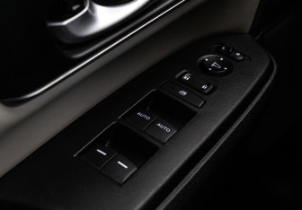 Подержанный автомобиль Honda CR-V 2020 года (21 фото)