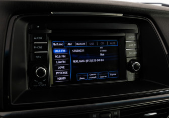 Подержанный автомобиль Mazda 6 Sedan 2014 года (15 фото)