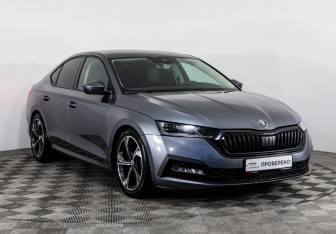 Подержанный автомобиль Skoda Octavia Liftback 2022 года (3 фото)