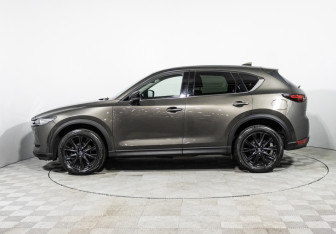 Подержанный автомобиль Mazda CX-5 2021 года (8 фото)
