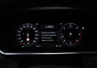Подержанный автомобиль Land Rover Range Rover Sport 2019 года (17 фото)