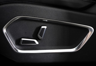 Подержанный автомобиль Geely Atlas Pro 2024 года (29 фото)