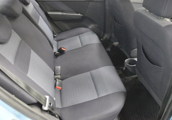 Подержанный автомобиль Hyundai Getz 2008 года (13 фото)