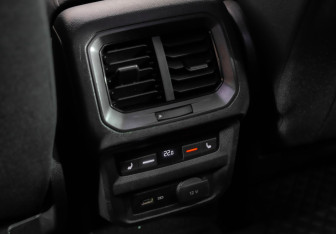 Подержанный автомобиль Volkswagen Tiguan 2019 года (31 фото)