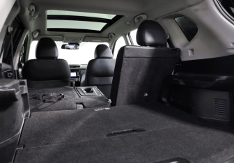 Подержанный автомобиль Nissan X-Trail 2016 года (31 фото)