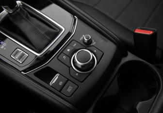 Подержанный автомобиль Mazda CX-5 2018 года (13 фото)