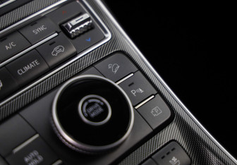 Подержанный автомобиль Hyundai Santa Fe 2022 года (19 фото)