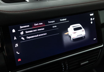 Подержанный автомобиль Porsche Cayenne 2021 года (22 фото)