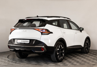 Подержанный автомобиль Kia Sportage 2023 года (5 фото)