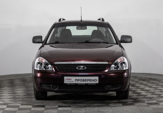 Подержанный автомобиль LADA (ВАЗ) Priora Wagon 2011 года (2 фото)