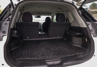 Подержанный автомобиль Nissan X-Trail 2018 года (29 фото)