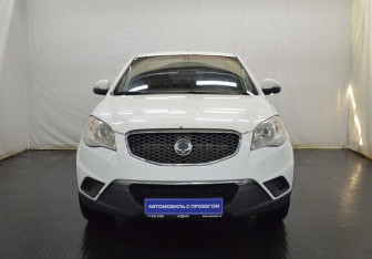 Подержанный автомобиль SsangYong Actyon 2011 года (2 фото)