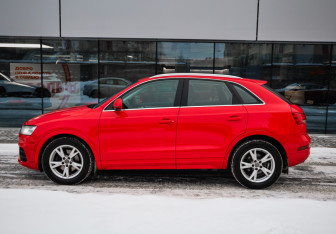 Подержанный автомобиль Audi Q3 2015 года (8 фото)