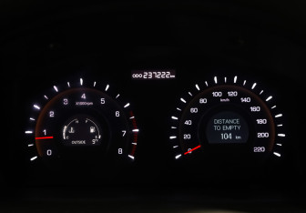 Подержанный автомобиль SsangYong Actyon 2013 года (13 фото)