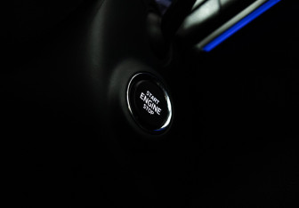 Подержанный автомобиль Skoda Karoq 2020 года (19 фото)