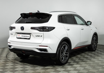Подержанный автомобиль Changan CS55PLUS 2024 года (5 фото)