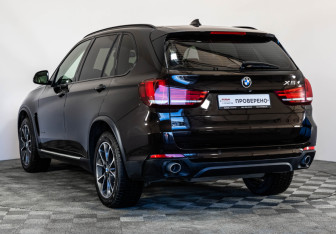 Подержанный автомобиль BMW X5 2016 года (7 фото)