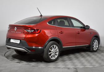 Подержанный автомобиль Renault Arkana 2020 года (5 фото)