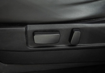 Подержанный автомобиль Mitsubishi Outlander 2019 года (20 фото)