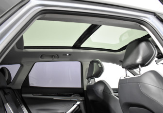 Подержанный автомобиль Geely Atlas 2024 года (20 фото)