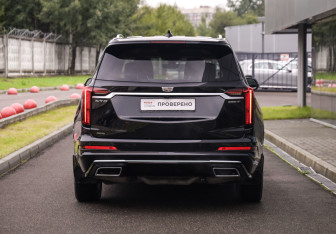 Подержанный автомобиль Cadillac XT6 2021 года (7 фото)