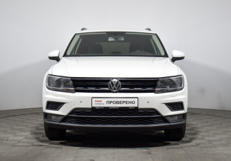 Подержанный автомобиль Volkswagen Tiguan 2018 года (3 фото)