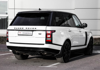 Подержанный автомобиль Land Rover Range Rover 2016 года (4 фото)