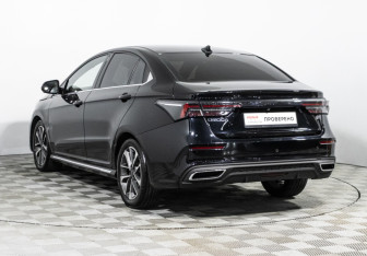 Подержанный автомобиль Omoda S5 2023 года (7 фото)