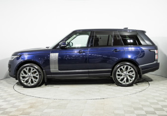 Подержанный автомобиль Land Rover Range Rover 2018 года (8 фото)