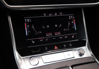Подержанный автомобиль Audi A7 2018 года (18 фото)