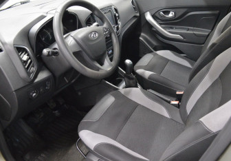 Подержанный автомобиль LADA (ВАЗ) XRAY 2016 года (10 фото)