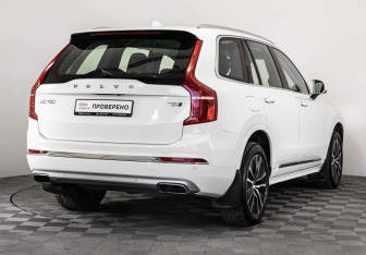 Подержанный автомобиль Volvo XC90 2019 года (6 фото)