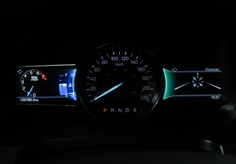 Подержанный автомобиль Ford Explorer 2019 года (12 фото)