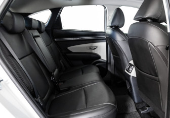 Подержанный автомобиль Hyundai Tucson 2021 года (25 фото)